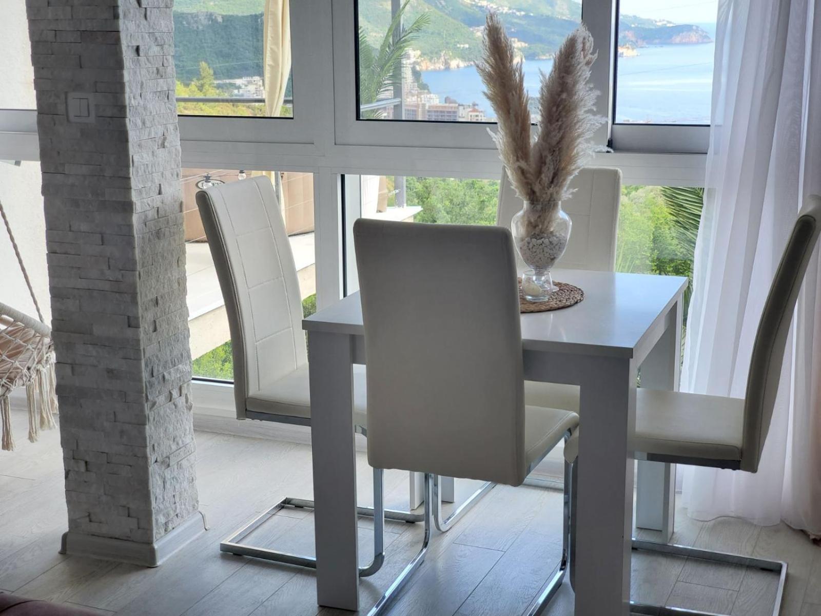 Apartmani Avanti Becici 객실 사진